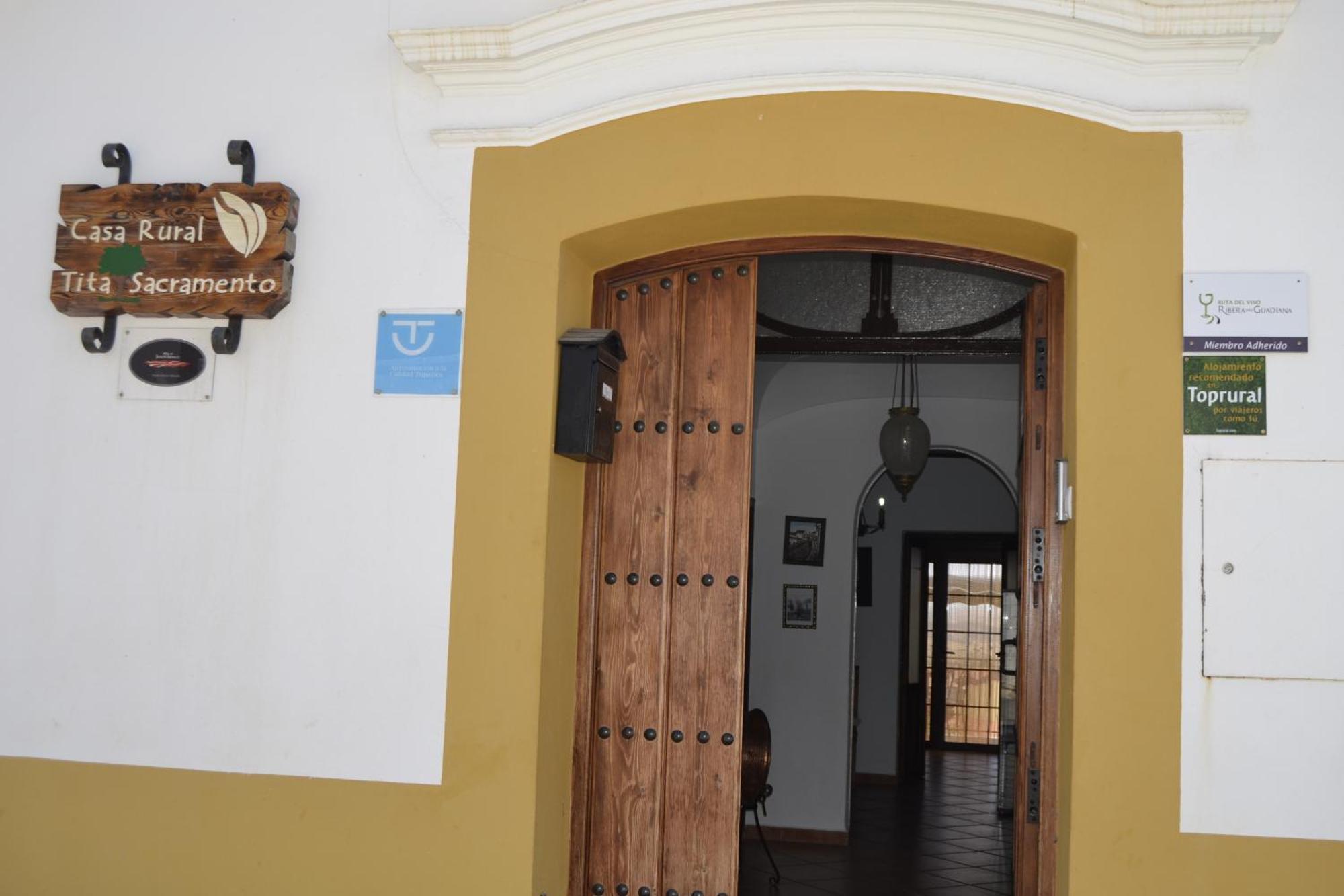 Casa Rural Tita Sacramento Hornachos Dış mekan fotoğraf